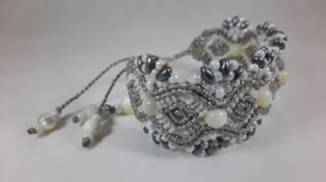 MOTHER OF PEARL MACRAME BRACELET