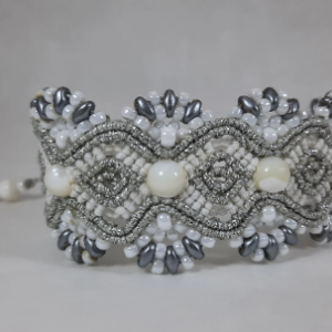 MOTHER OF PEARL MACRAME BRACELET